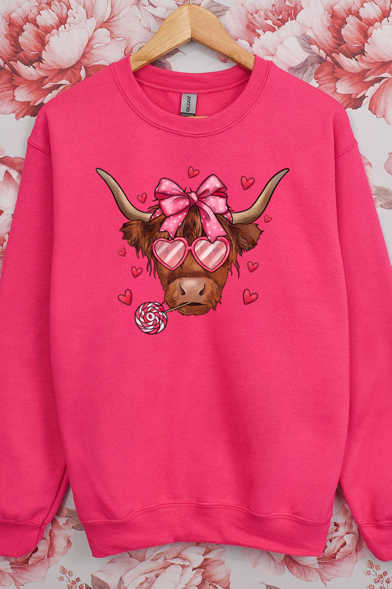 Full Of Love Highland Cow Heavy-weight Crew Sweatshirt product image 1