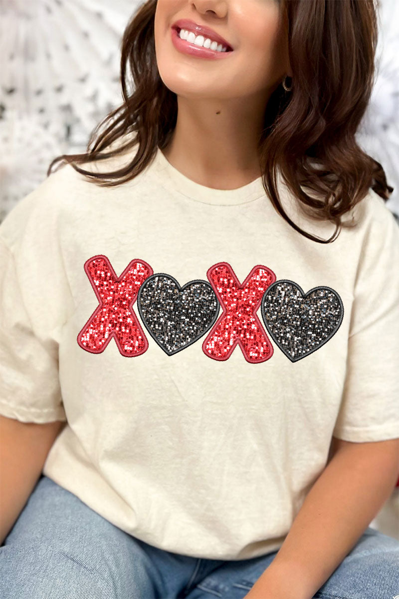 Doodle XOXO Faux Sequin Transfer Short Sleeve Relaxed Fit product image 1